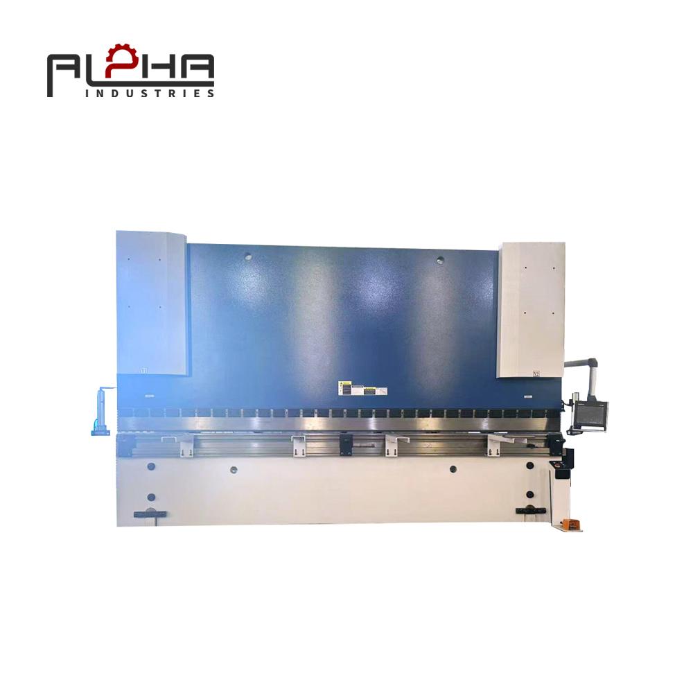 折弯机冠部校正系统：折弯精度背后的核心技术