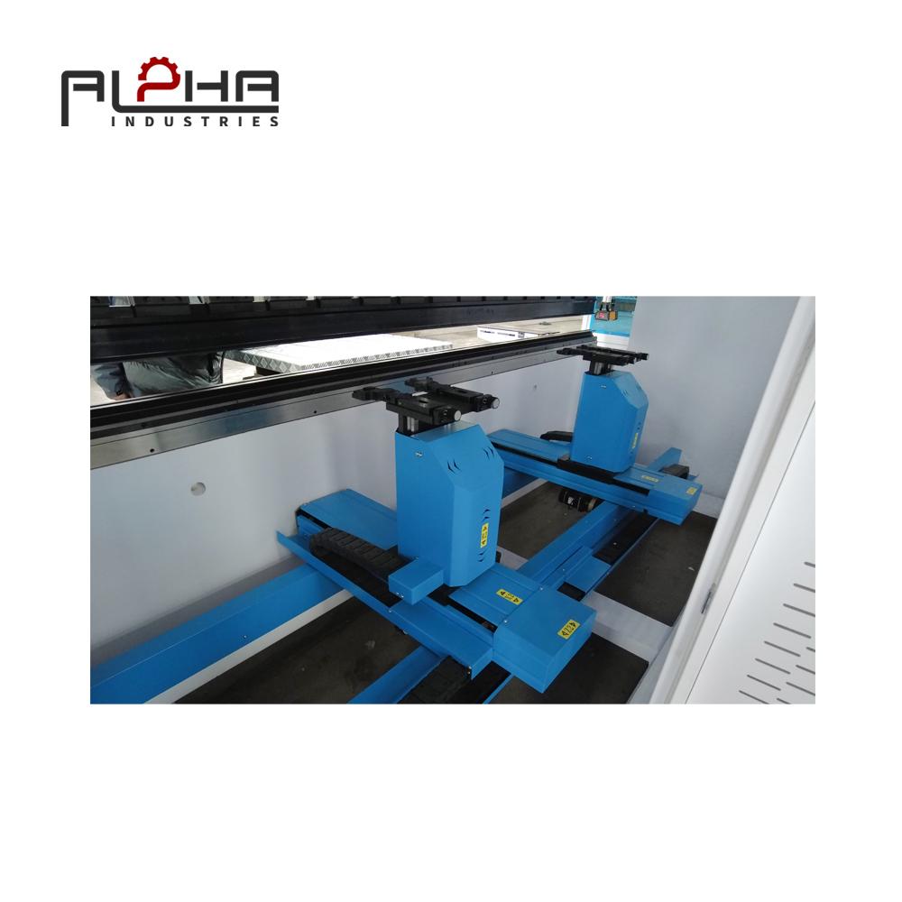 Press Brake Hydraulic Crowning System – The Key to Angle Consistency